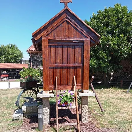 Fogar De Insua * Touro