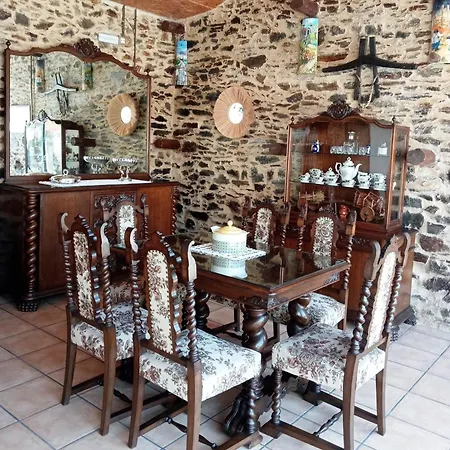 Holiday home Fogar De Insua