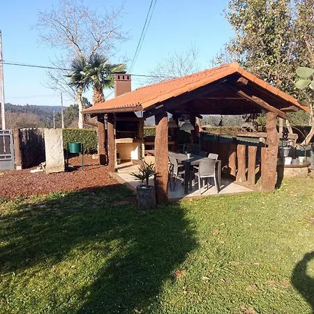 Holiday home Fogar De Insua *