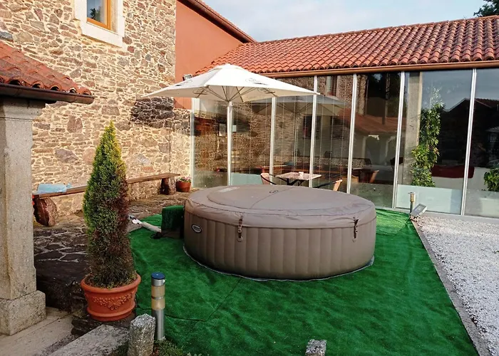 Fogar De Insua * Touro